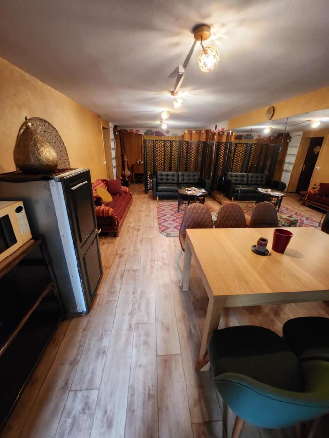 Bed and Breakfast Chez Pipo Conthey Екстер'єр фото