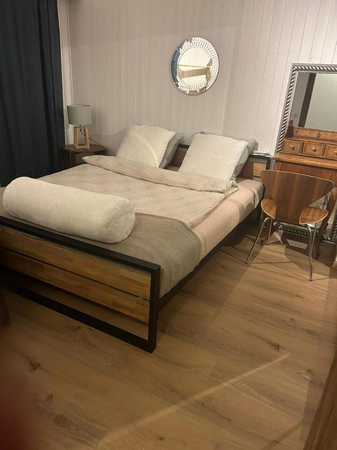 Bed and Breakfast Chez Pipo Conthey Екстер'єр фото